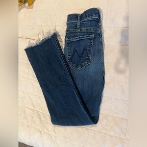 MOTHER jeans THE HUSTLER ANKLE FRAY in Teaming Up 26